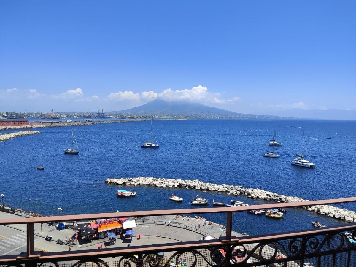 Santa Lucia Luxury Apartment Nápoly Kültér fotó